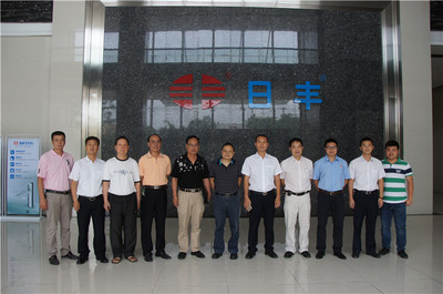 佛山市建材行業(yè)協(xié)會組織建材行業(yè)產(chǎn)業(yè)轉(zhuǎn)型與升級考察交流活動-華夏陶瓷網(wǎng)