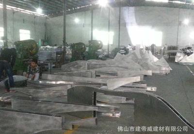 【工廠供應優質鋁型材貼天然木皮裝飾面板】價格_廠家_圖片 -